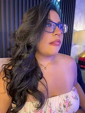 Alexa_Madisson লাইভ XXX চ্যাট