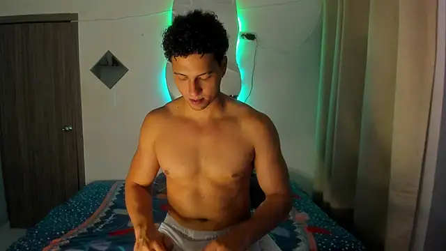 Kris_Khalifa69n Live XXX chat