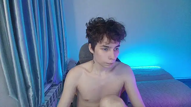Živý XXX chat Adam_Kroy