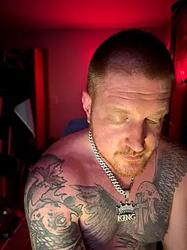 CloudyKingG's Live XXX Chat