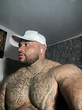 Chat +18 de criss_zander292 ao vivo
