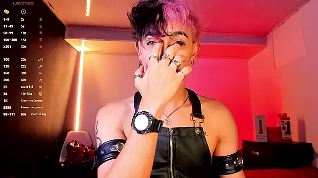 XXX chat uživo modela Dominik_Eclipse