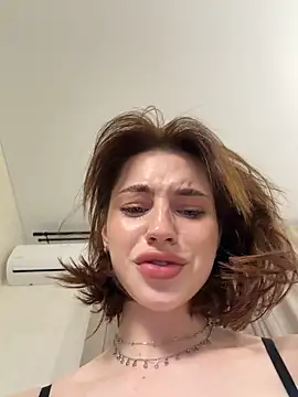 Chat XXX en directo de Camilla_Railian