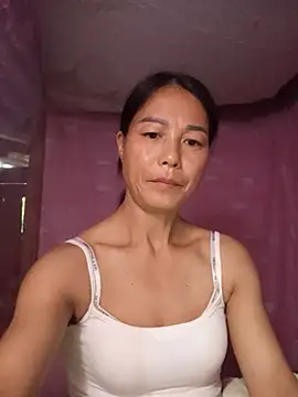 Lily-ly 现场XXX聊天