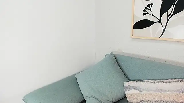 KassMonroe Adlı Modelin Canlı XXX Sohbeti