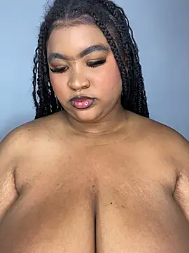XXX chat uživo modela AinaraJimenez