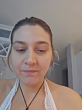 ScarletsWeb élő XXX-chatje