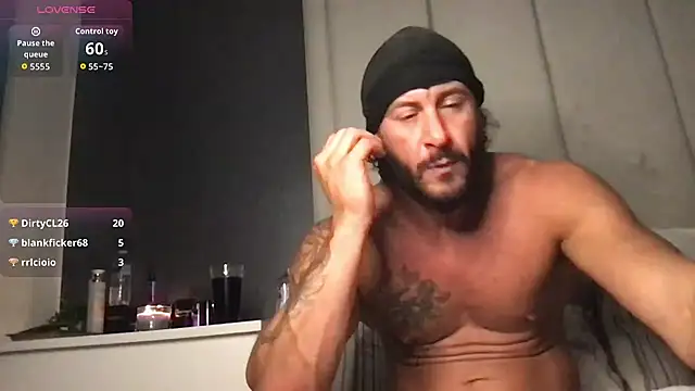 Magic_Mike_666: онлайн-секс-чат