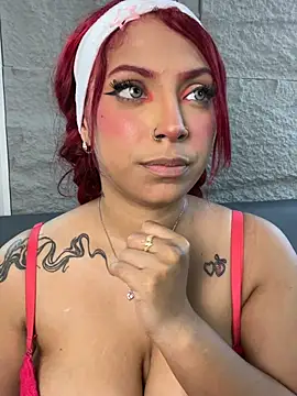 Chat XXX ao vivo de GiaRedd