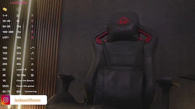 JacksonOlsenn – Naživo XXX chat