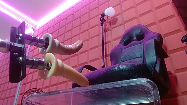 Czat XXX na żywo – sammyEvans__