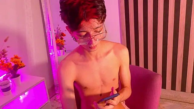 Twink_Sebas7 live XXX chat