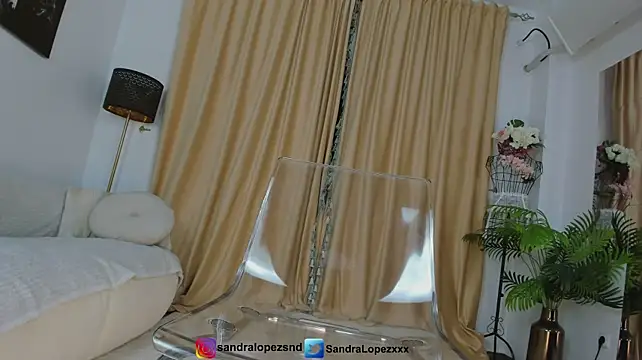 SandraLopezxx 라이브 XXX 채팅