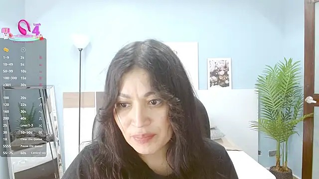 sophia_hadid Chat XXX in diretta