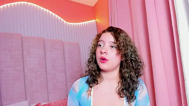 Chat +18 de naira_velvett ao vivo