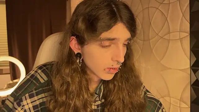 Kriisp Live XXX Chat