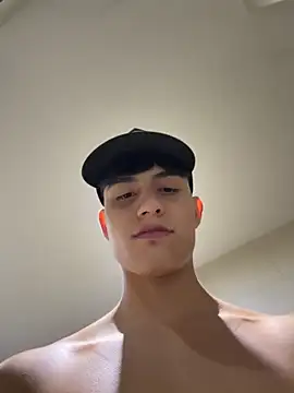 Lander_Cruz লাইভ XXX চ্যাট