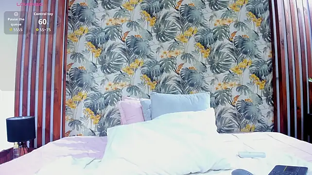 AryRoyce Chat XXX in diretta