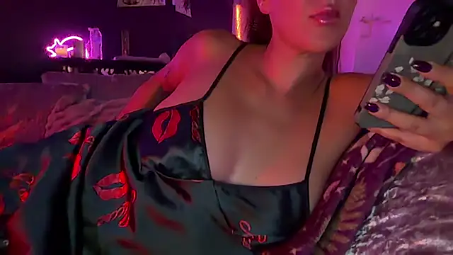 XLucilleX – Live XXX-chat