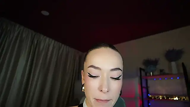 supreme_dominatrix 现场XXX聊天