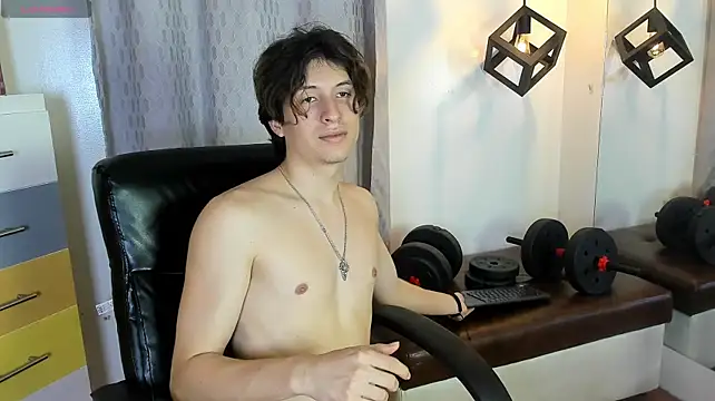 Živý XXX chat Marcoviolet