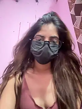 Miss_Pretty011 লাইভ XXX চ্যাট
