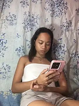 Asianpinay_Skinny1818 XXX чат на живо