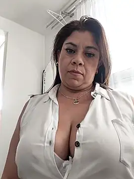 Chat XXX en directo de Laura-Hernandez