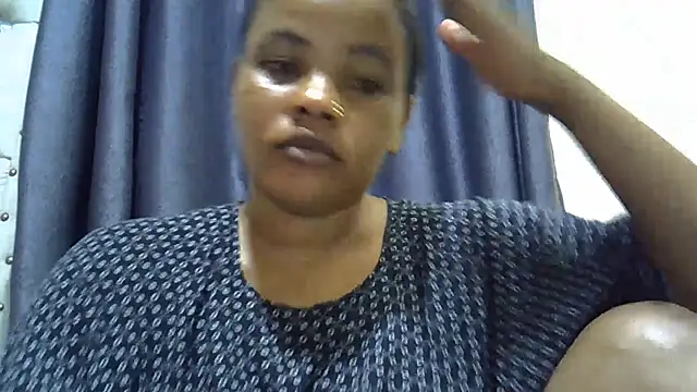 EliteLuna Chat XXX in diretta