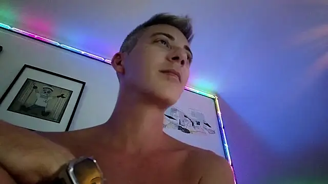 XXX chat uživo modela 1Hugo1