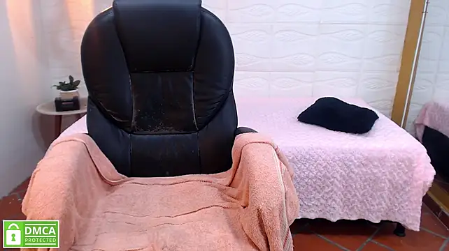 دردشة bigcock_robert الجنسية المباشرة