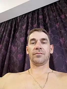 XXX chat uživo modela FreeRider111