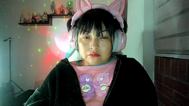 Chatroom XXX en direct de Shaddycute_