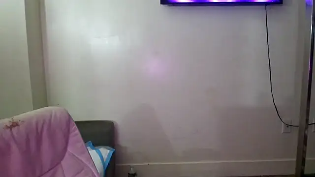 mzpretty444's Live XXX Chat
