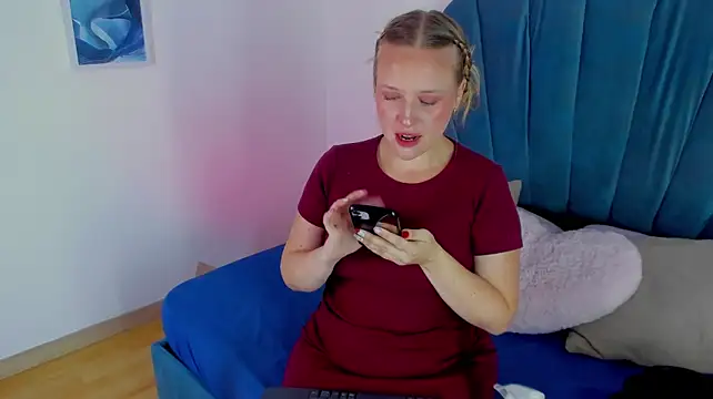 EmilySumer – Naživo XXX chat