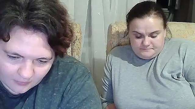 Онлайн чат XXX EmmaXKristall