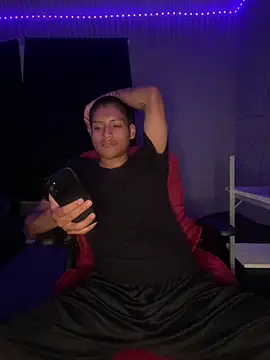 iktzx Live XXX Chat