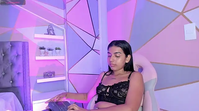 Princess_little Chat XXX live