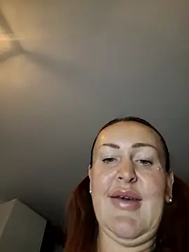 RebelVixenX's Live Chat Room