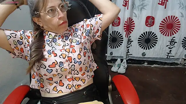 Chatroom XXX en direct de Chayla_Ruiz