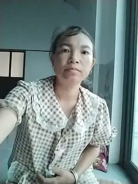 Karina9xx 现场XXX聊天