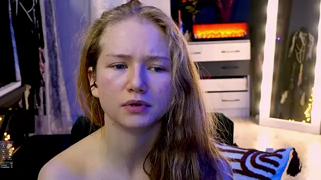 hetaerart's Live XXX Chat