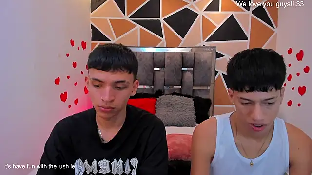 Czat XXX na żywo – Juan_Nd_Steven