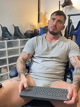 Chat XXX ao vivo de DimitriSullivan_
