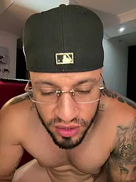 dereckgreen Chat XXX live