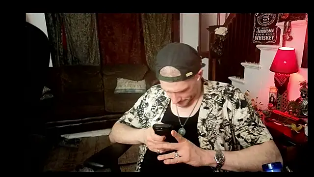 MasterDaddyCool XXX чат на живо