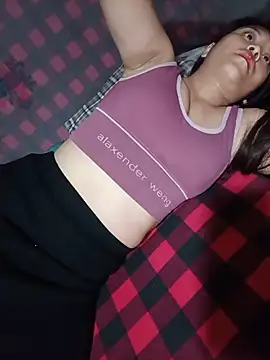 Chat XXX ao vivo de Alice-567