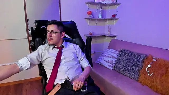 kevin_23_'s Live XXX Chat