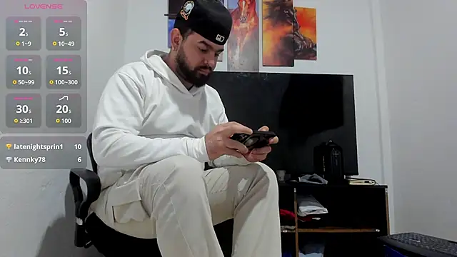 Chat +18 de Ethan_Castellano ao vivo