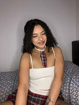 Sophiaa-Smith's Live XXX Chat